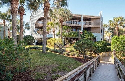 Butler Beach Condo | Hibiscus 101-d