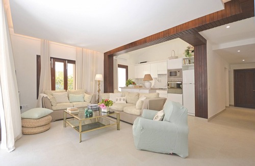 Puerto de Pollensa Ski Chalet | Hibiscus - Charming chalet 60 meters from the beach in Mallorca