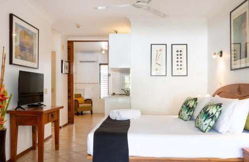Port Douglas Apartment | Hibiscus POOL VIEW Villa 49a