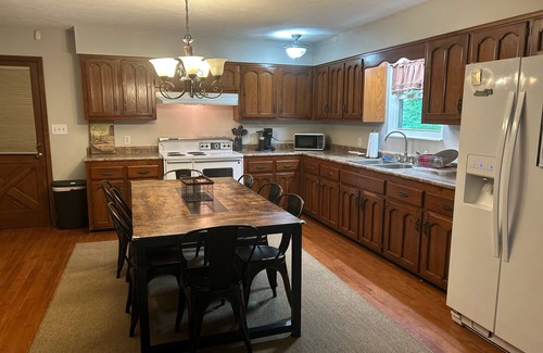 Jacksboro House | Hickory Harbor lakefront w/dock, grilling deck, and play yard on shady lot!
