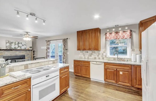 Mauldin House | Hickory Haven