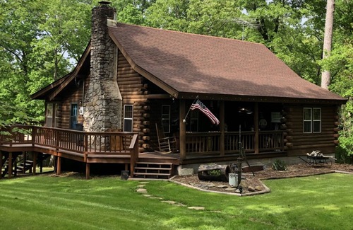 Mount Ida Cabin | Hickory Hill Cabins for Groups, families ,Surrounded by National Forests