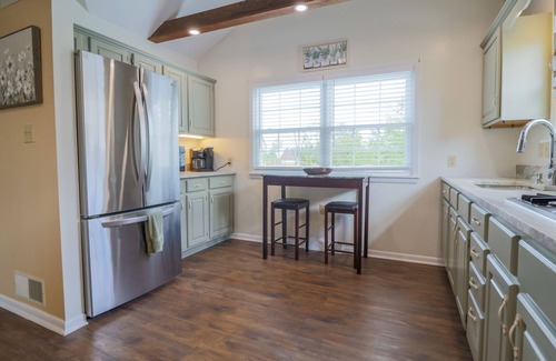 Westland Bed & Breakfast | Hickory House Bed & Breakfast