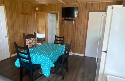 Trent Hills House | Hickory Waterfront Cottage # 3