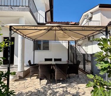 Bregvija Apartment | Hida Ile apartments