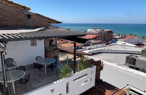 Downtown Puerto Vallarta Apartment | Hidalgo five 22