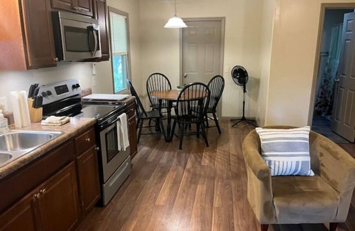 Johnson City Apartment | Hidden Cottage Wooded Escape 2 bed/1 bath