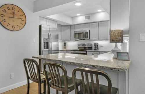 Miramar Beach Apartment | Hidden Dunes Cottage 173 by Newman-Dailey