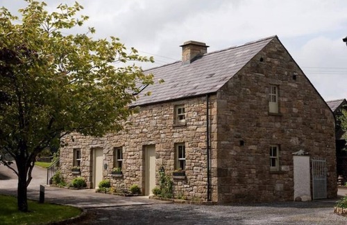Enniskillen Cottage | Hidden Gem Cottages - Snowdrop Cottage