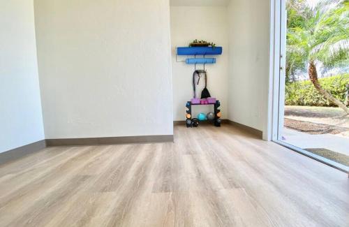 Cape Coral House | Hidden Gem: Escape to Newlin Cottage in Cape Coral