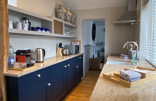 Charmouth Cottage | Hidden Gem