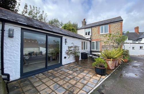 Charmouth Cottage | Hidden Gem