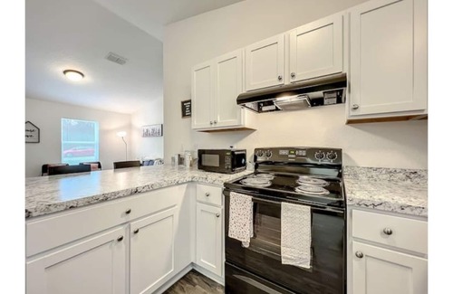Silver Springs Shores House | Hidden Gem in Ocala: Escape to Serenity and Quiet