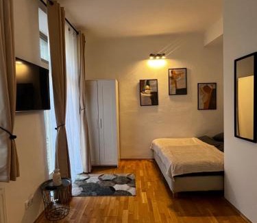 Gries Apartment | Hidden Gem in Old Town