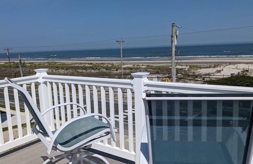 Dennisville House | Hidden Gem with unobstructed beach and bay views