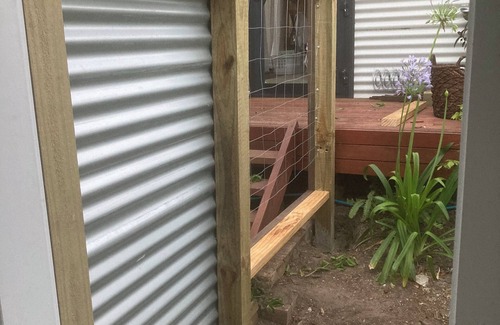 Manly Vale Apartment | Hidden glamping hideaway in Manly Vale near Manly beaches, easy access to Sydney