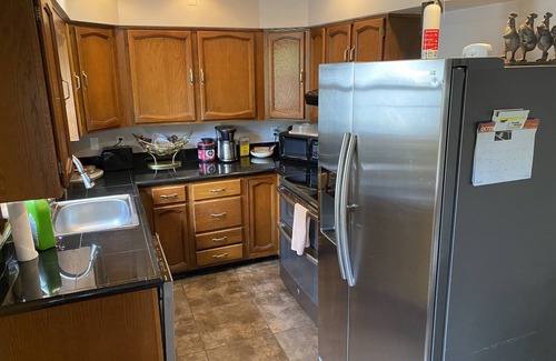 Kettering House | Hidden Heaven 2 has 3 bedrooms, 2 full bathrooms near WSU/UD/WPAFB/MVH/KMC