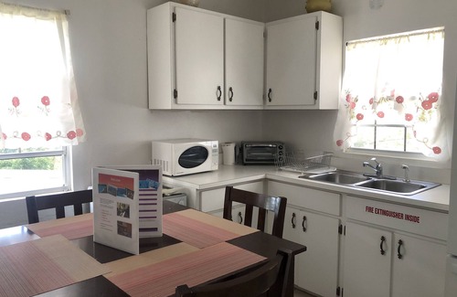 Rosendal Apartment | Hidden Hilltop Treasure