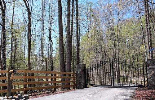 Unicoi House | Hidden Mountain Gem