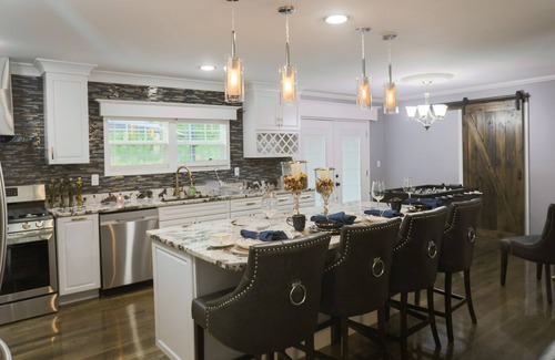 Weaverville House | Hidden Mountain Retreat