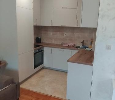 Podmaine Apartment | Hidden Oasis Apartment in Budva