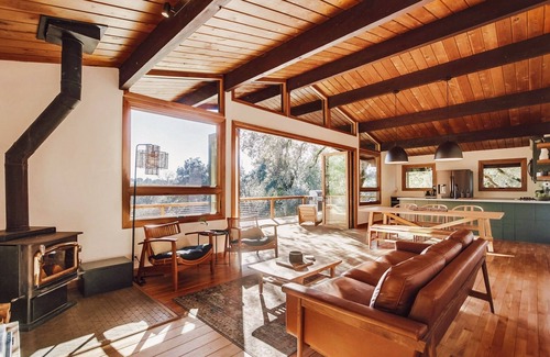 Julian House | Hidden Oasis Hot Tub-Disney Train Track.