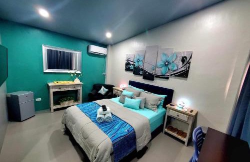 San Juan House | Hidden Palms Inn Deluxe Room