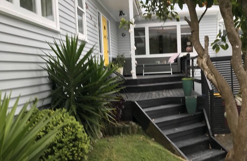 Raumati Beach House | Hidden Raumati Gem