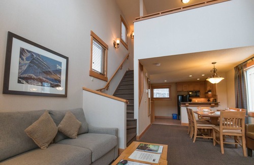 Banff Apartment | Hidden Ridge Resort