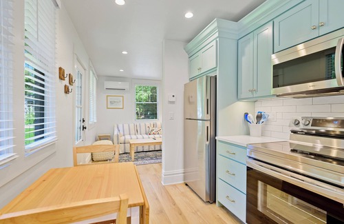 Ephraim Cottage | Hidden Spring Cottage HIDNC