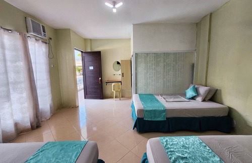 Pinamungajan Hotel | Hidden Valley Beach Resort