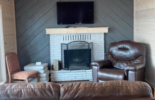 Pelican Rapids Cabin | Hideaway Beach on Big Pelican Lake