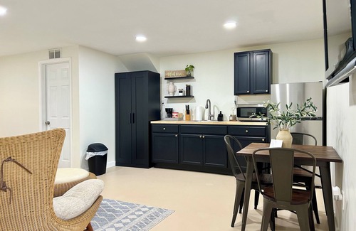 Cutler Bay Apartment | Hideaway by the Lake
