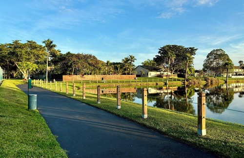 Cutler Bay Apartment | Hideaway by the Lake