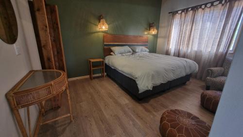 Cape Saint Francis Apartment | Hideaway Cabin