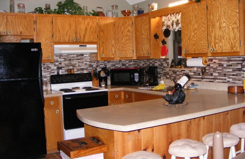 Unaka Ski Chalet | Hideaway Chalet at Lake Hiwassee Bear Paw