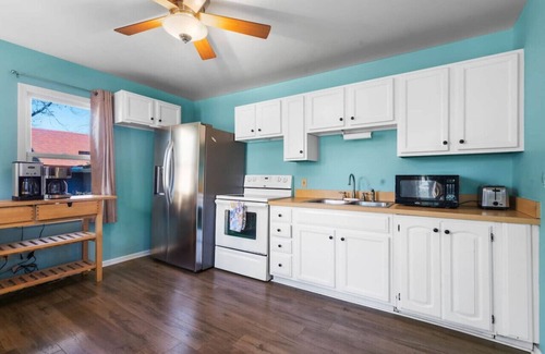 Carsonville House | Hideaway Cove: 2 Lakefront Homes on Beach