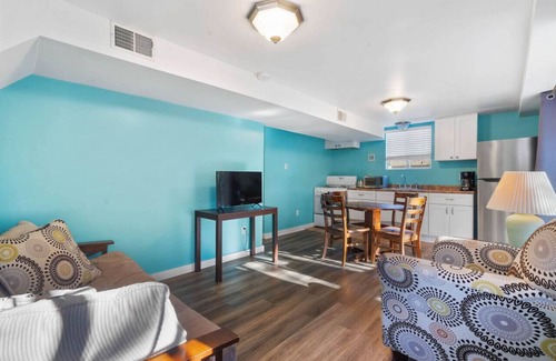 Carsonville House | Hideaway Cove: 2 Lakefront Homes on Beach