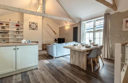 Appledore House | Hideaway