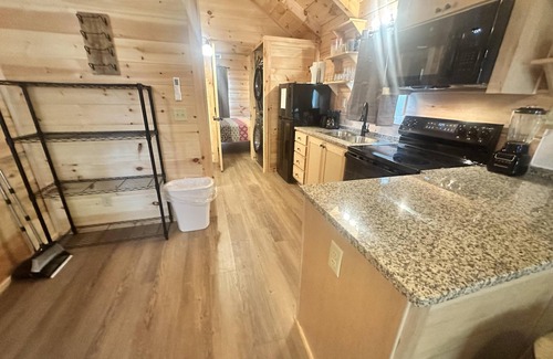Union Mills Cabin | Hideaway Holler -Hot Tub, Fireplace,Hiking,View,Near Asheville ,WiFi