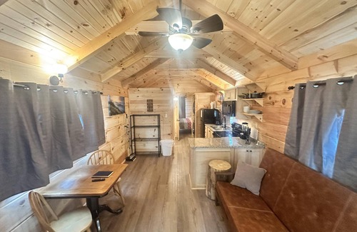 Union Mills Cabin | Hideaway Holler -Hot Tub, Fireplace,Hiking,View,Near Asheville ,WiFi