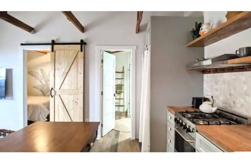 Leucadia House | Hideaway Leucadia/Surf Retreat/Long Term Stay