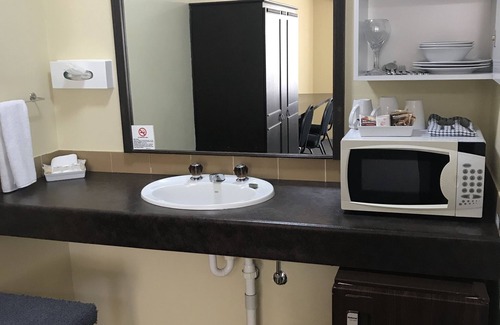 Armidale Hotel | Hideaway Motor Inn Armidale