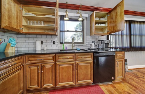 Charlotte House | Hideaway Ranch 10 Min to Uptown Charlotte