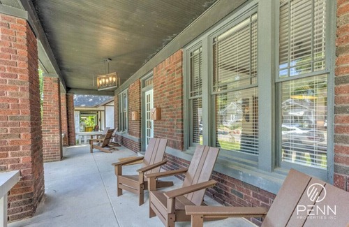 Cooper-Young Historic District Apartment | Hideaway Retreat in the Heart of Cooper Young
