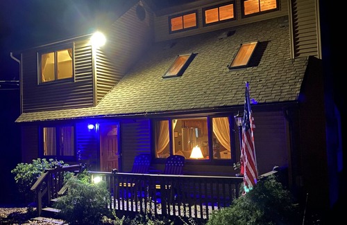 Hamlin House | Hideout- Spacious Pet Friendly Home ready!