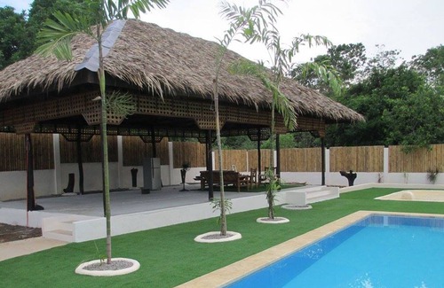 Dauis Hotel | Higala Resort