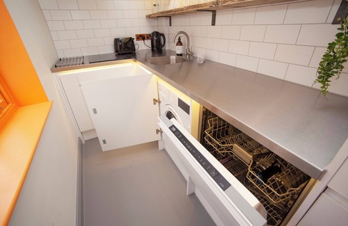Bristol Old City Apartment | Higgihaus 26 Clare Street Aparthotel