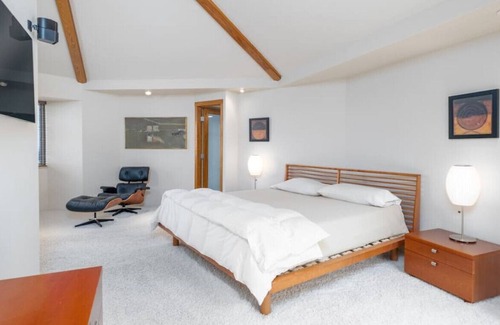 Olympus Cove House | High Alpine Luxury Home with Panoramic View