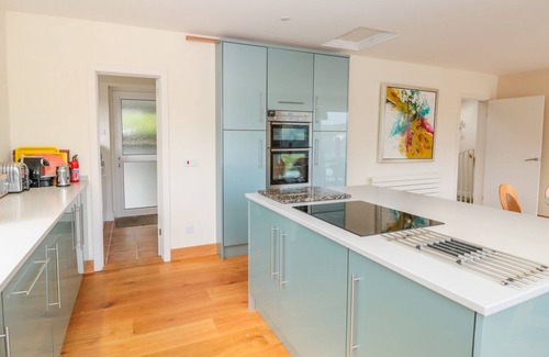 Dartmouth Cottage | High Banks